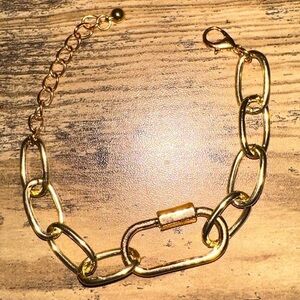 Neiman Marcus Carabiner clasp paperclip Link Chain Bracelet Gold filled